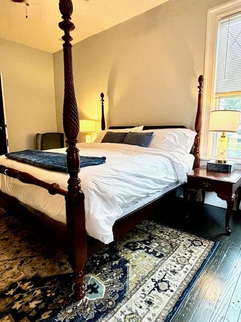 Four-poster bedroom at The Viridia